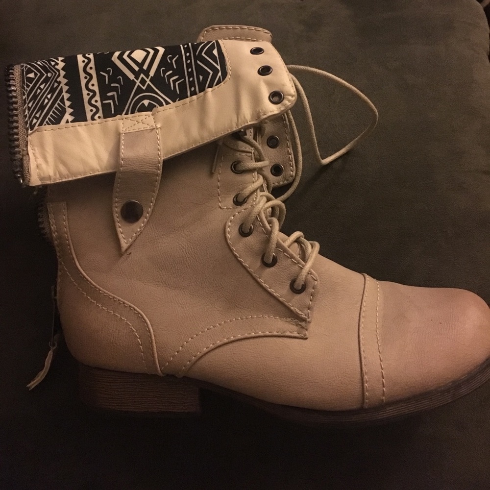Light taupe combat boots